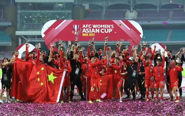 九游体育：足球智利乌拉圭球员